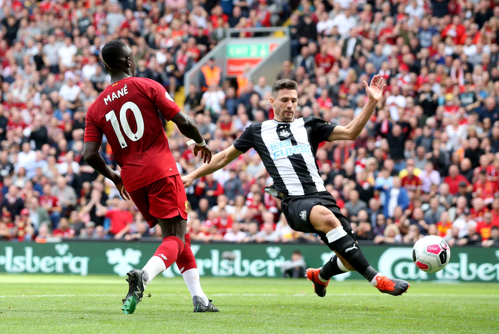 是备受瞩目 是备受瞩目